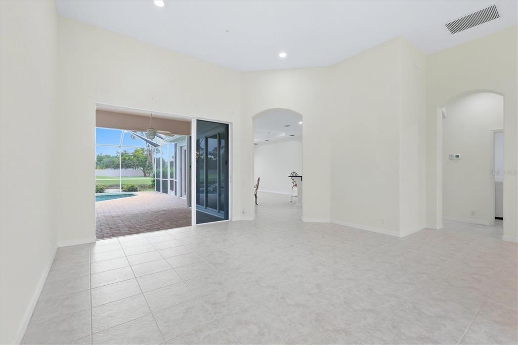 1044 GROUSE WAY, VENICE, FL — photo 5 of 30