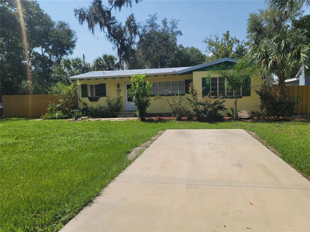 962 NE 5TH STREET