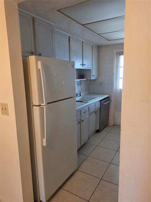 5850 21ST STREET N UNIT 15, ST PETERSBURG, FL — photo 5 of 22