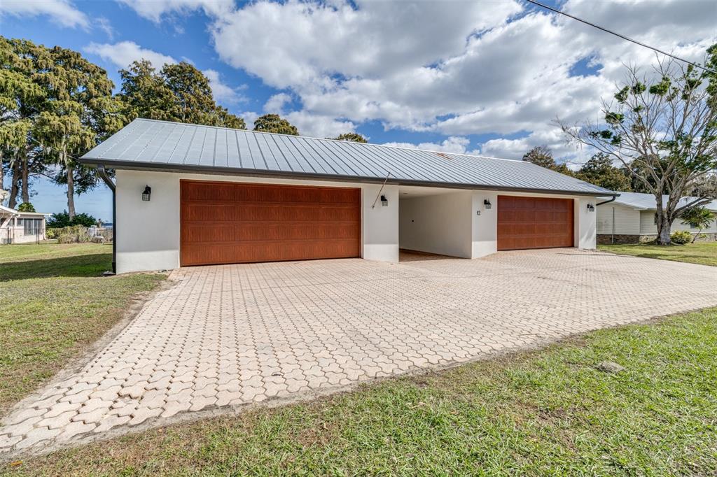 12 N LAKEVIEW DRIVE