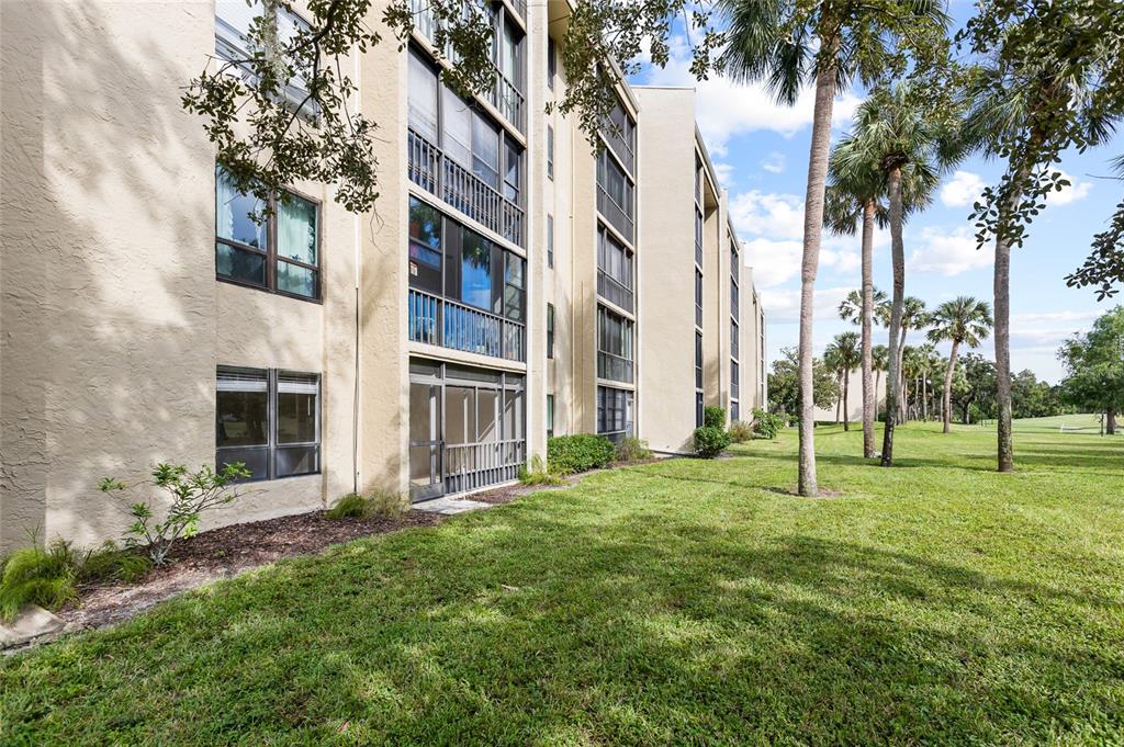 13626 GREENFIELD DRIVE UNIT 109, TAMPA, FL — photo 4 of 30