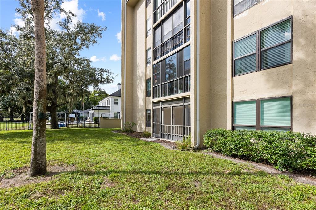 13626 GREENFIELD DRIVE UNIT 109, TAMPA, FL — photo 5 of 30