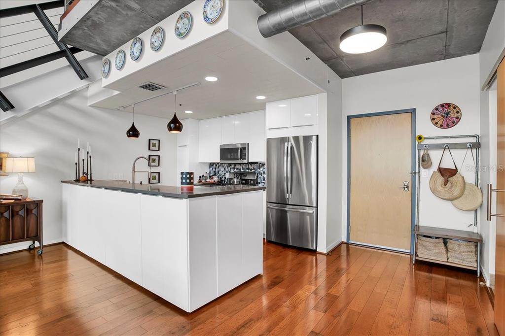 101 S 12TH STREET UNIT 405, TAMPA, FL — photo 3 of 30