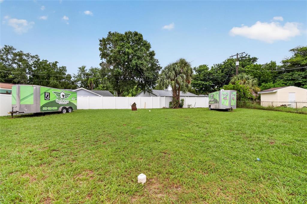205 MILLER MAC ROAD, APOLLO BEACH, FL — photo 3 of 27