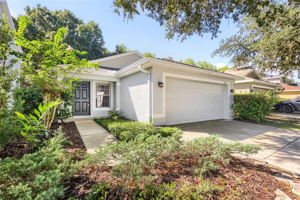 7902 CITRUS BLOSSOM DRIVE, LAND O LAKES, FL — photo 3 of 30