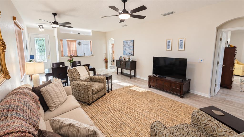 4925 PORTSMOUTH STREET, TAVARES, FL — photo 4 of 26