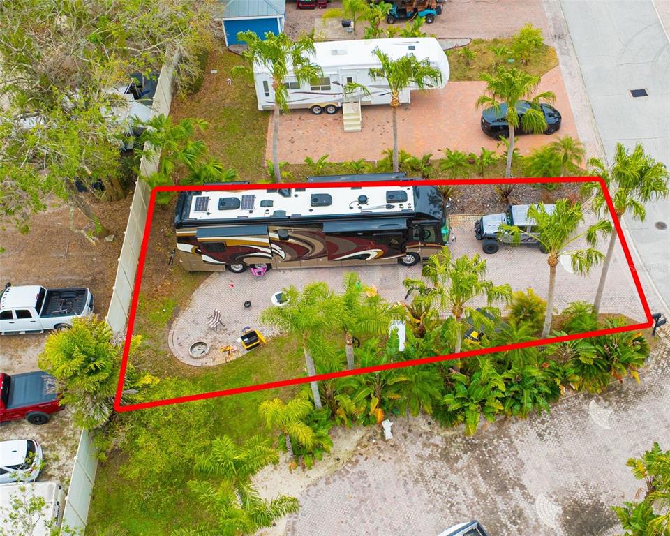 6865 AMANDA VISTA CIRCLE