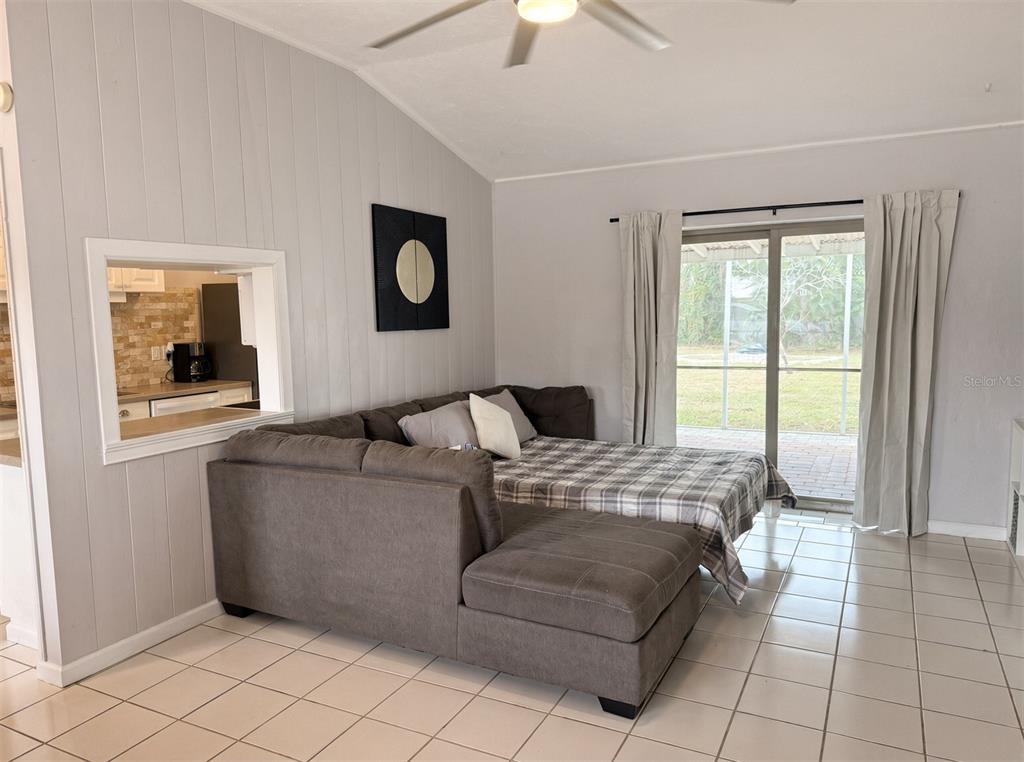 1837 BUCCANEER DRIVE, SARASOTA, FL — photo 4 of 30