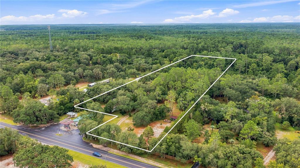 15470 NE HIGHWAY 314, SILVER SPRINGS, FL — photo 3 of 30