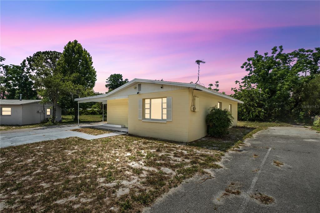 1125 EMERALD DRIVE