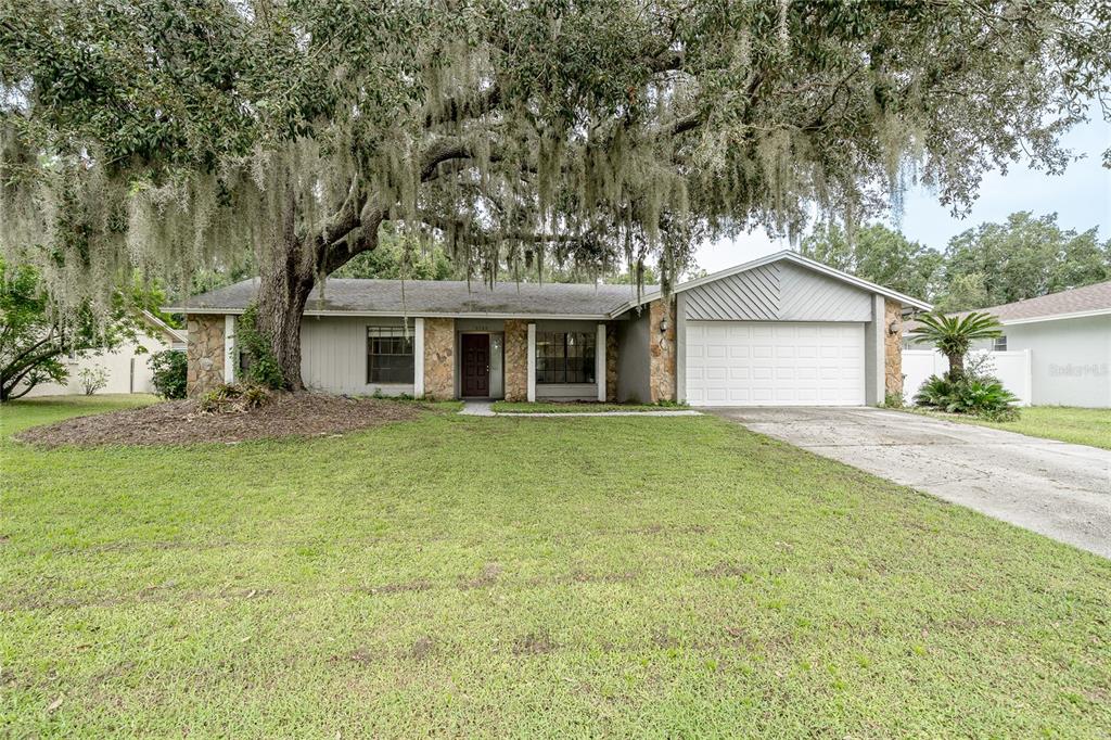 9709 WOODLAND RIDGE DRIVE