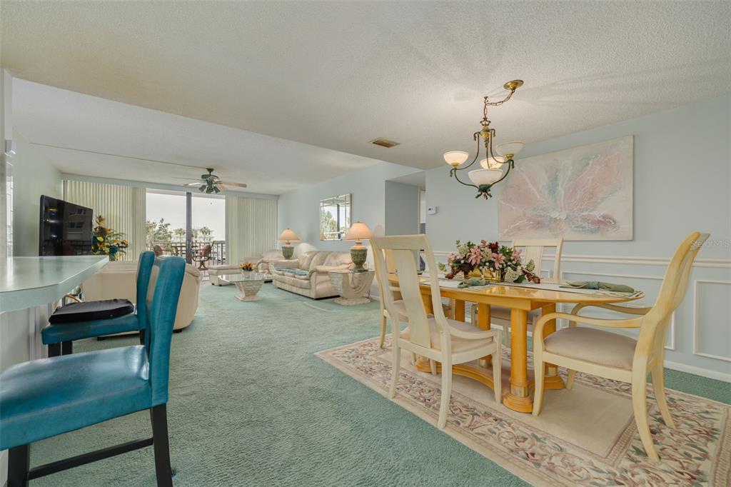 450 TREASURE ISLAND CAUSEWAY UNIT 201, TREASURE ISLAND, FL — photo 4 of 30