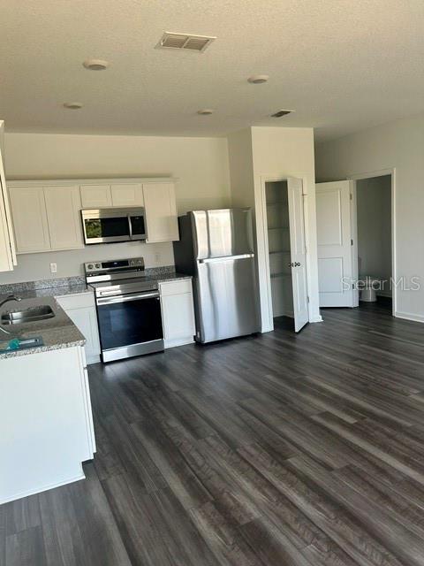 6288 BUCKET COURT, GIBSONTON, FL — photo 4 of 22