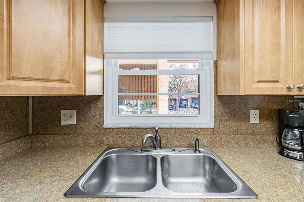 2400 WINDING CREEK BOULEVARD UNIT 24-203, CLEARWATER, FL — photo 5 of 27
