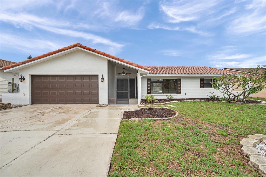734 FLAMINGO DRIVE