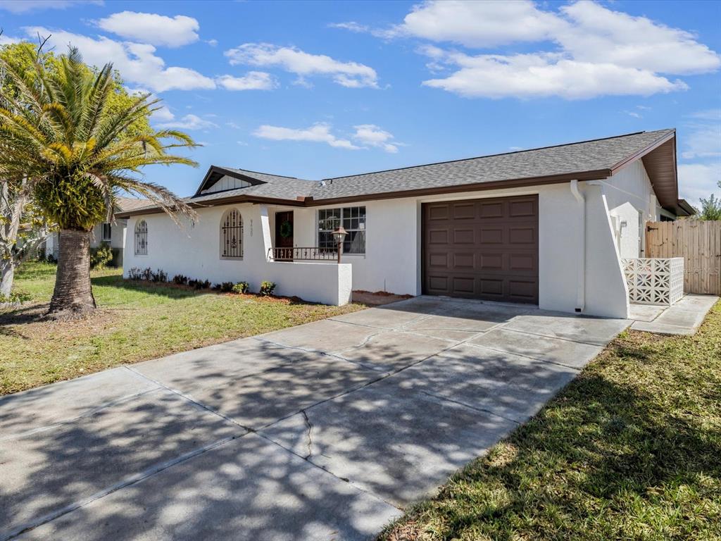 9430 GLEN MOOR LANE