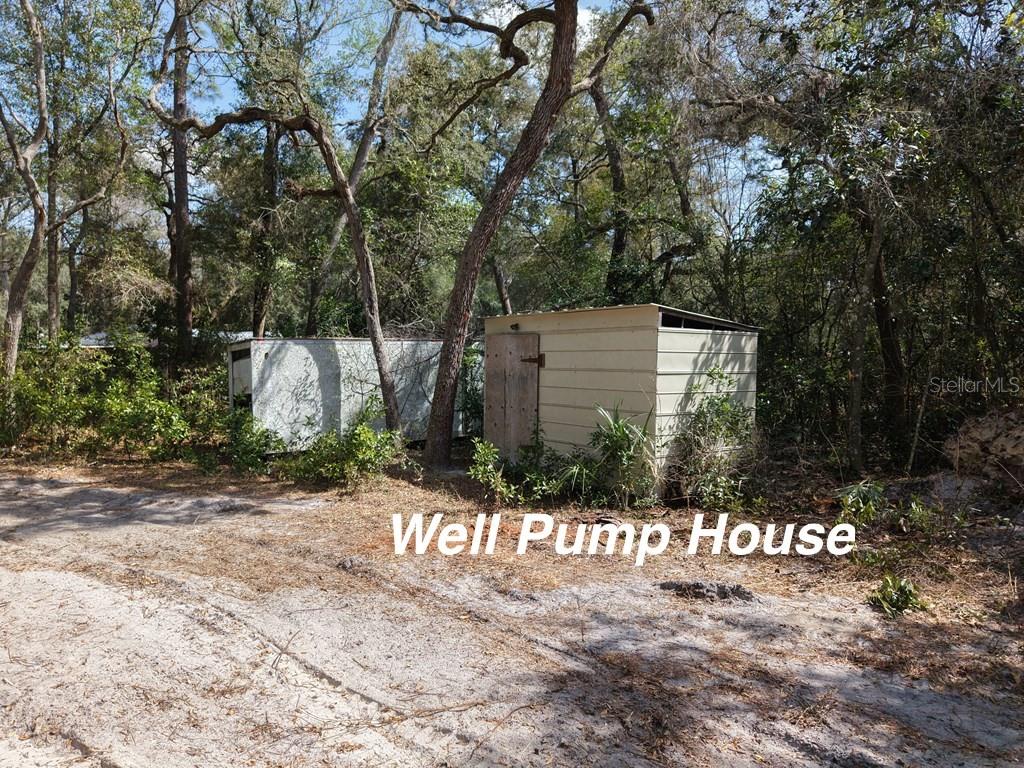 8211 NW 168TH LANE, TRENTON, FL — photo 3 of 9