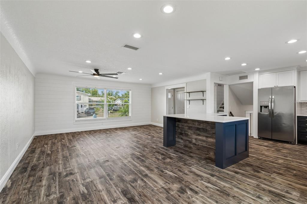 13548 BELLEWOOD AVENUE, SEMINOLE, FL — photo 5 of 30