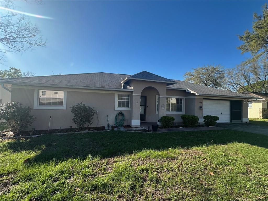 186 W Valerian PLACE