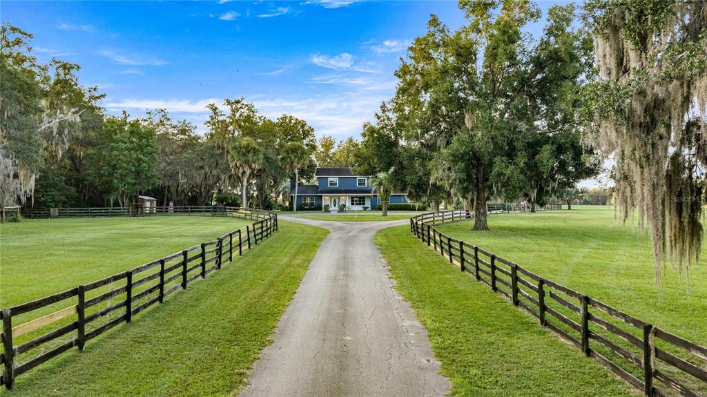 10246 SE 110TH STREET ROAD, BELLEVIEW, FL — photo 5 of 30