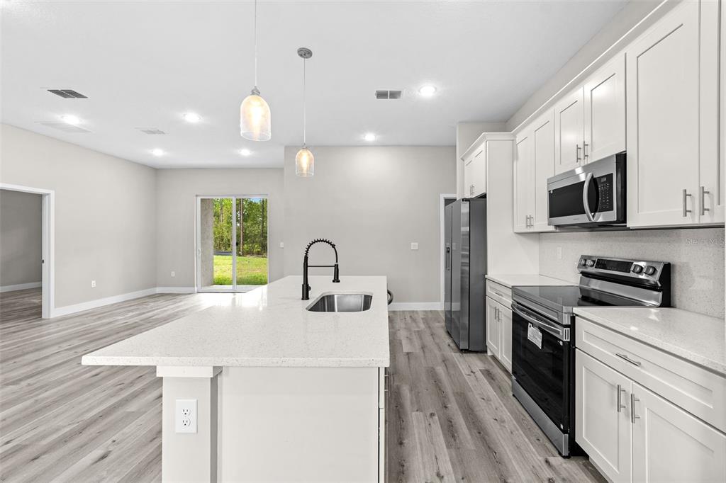 13107 SW 70TH LANE, OCALA, FL — photo 5 of 20