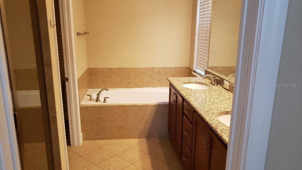13818 ELIOT AVENUE, ORLANDO, FL — photo 5 of 30