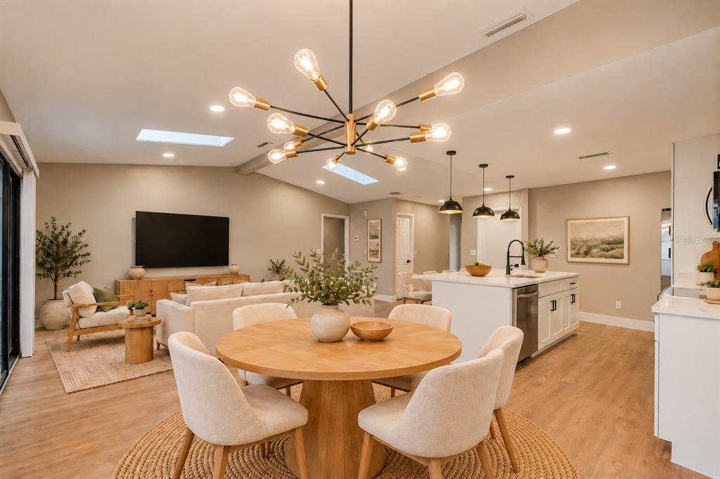 2062 SE 37TH COURT CIRCLE, OCALA, FL — photo 5 of 30