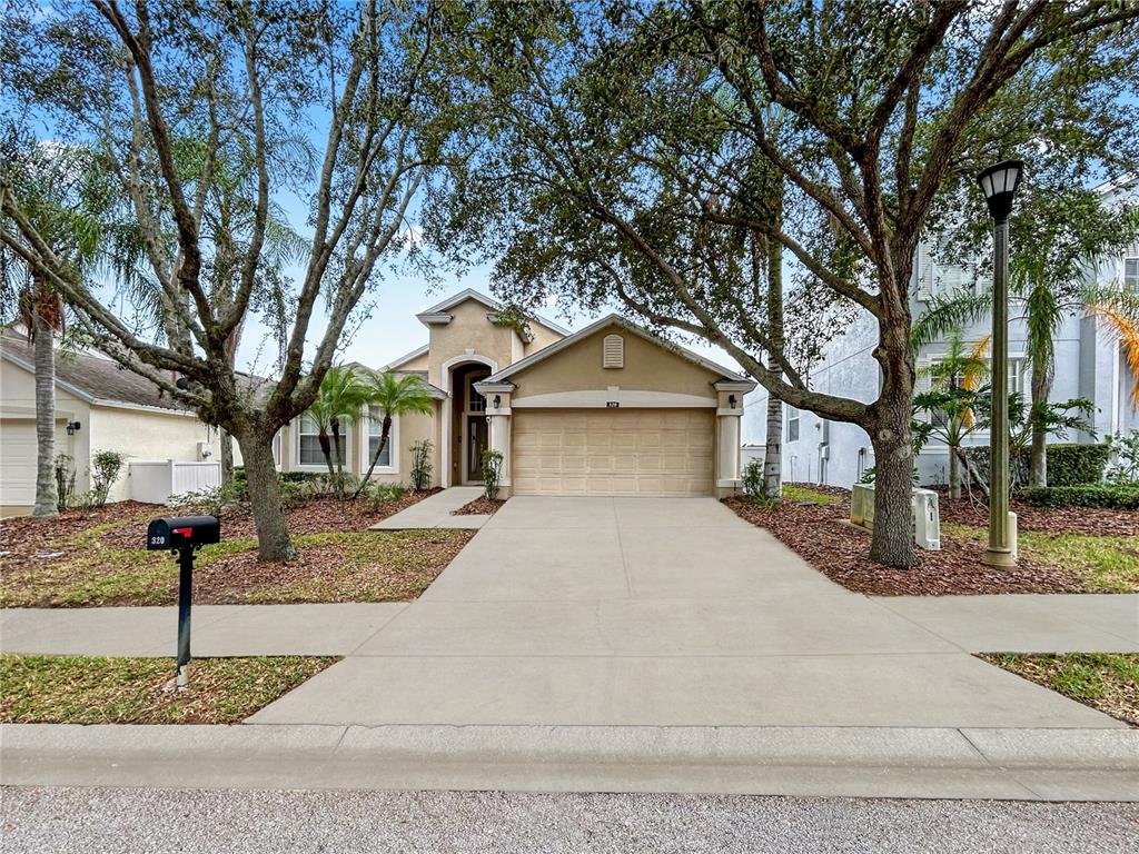 320 HENLEY CIRCLE