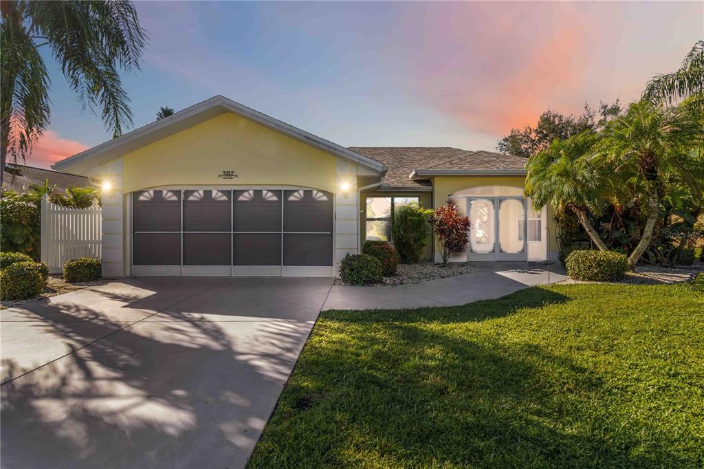 382 CORRIENTES CIRCLE