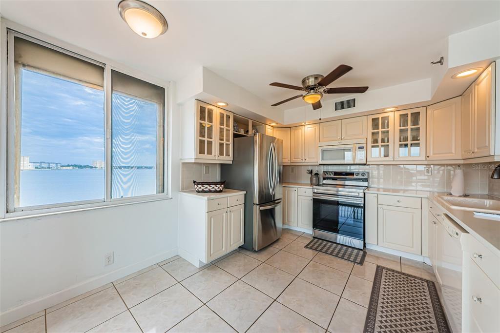 6322 PALMA DEL MAR BOULEVARD S UNIT 606, ST PETERSBURG, FL — photo 4 of 23