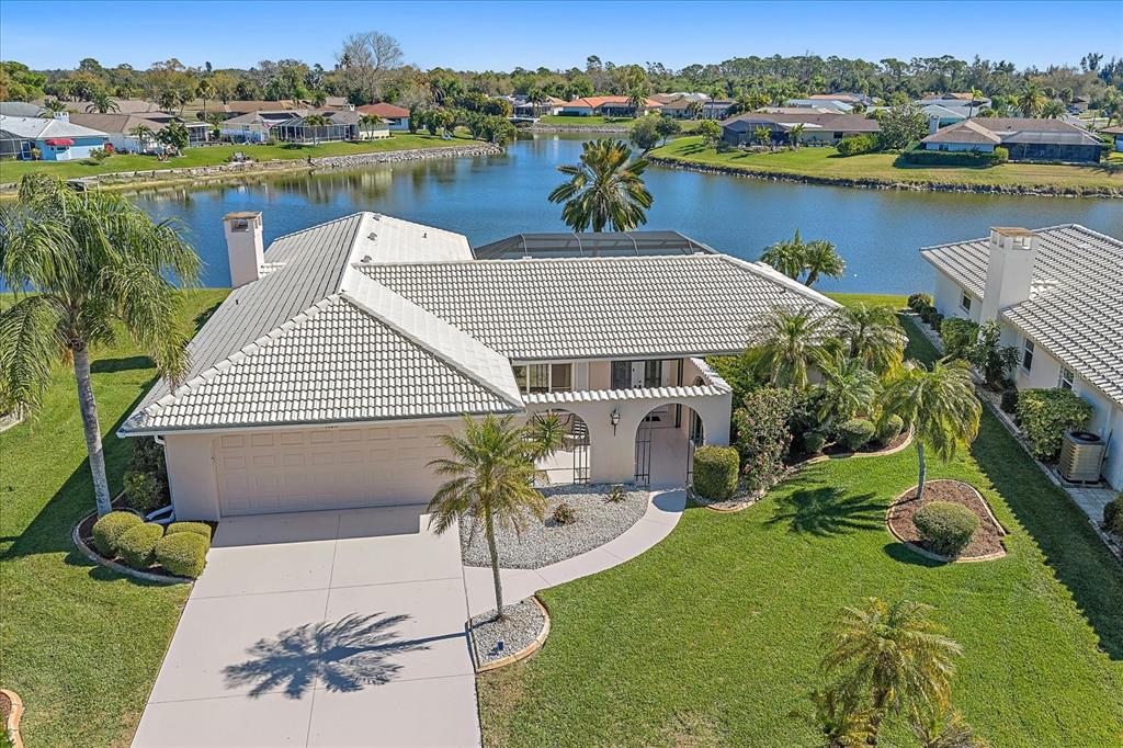 1824 RAINTREE LANE
