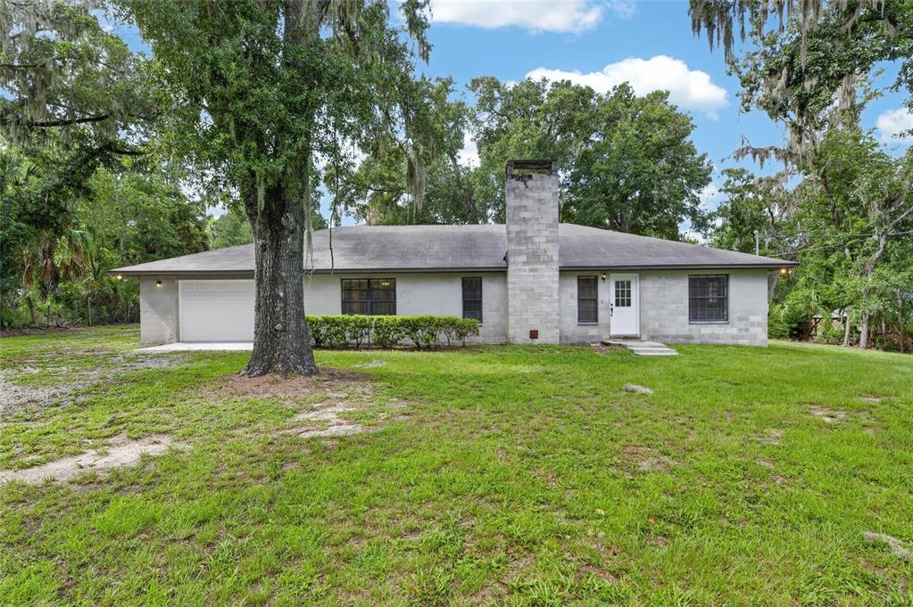 615 THOMPSON ROAD