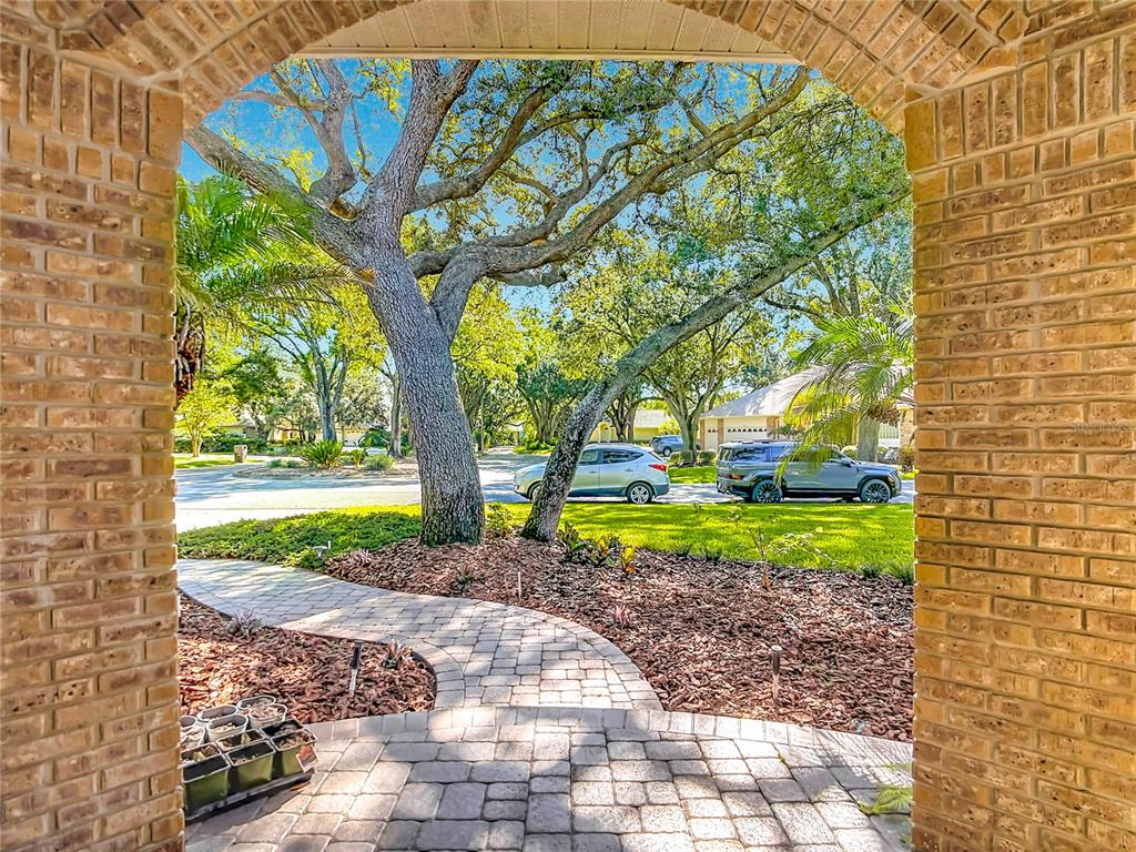 2803 ASTON AVENUE, PLANT CITY, FL — photo 4 of 30