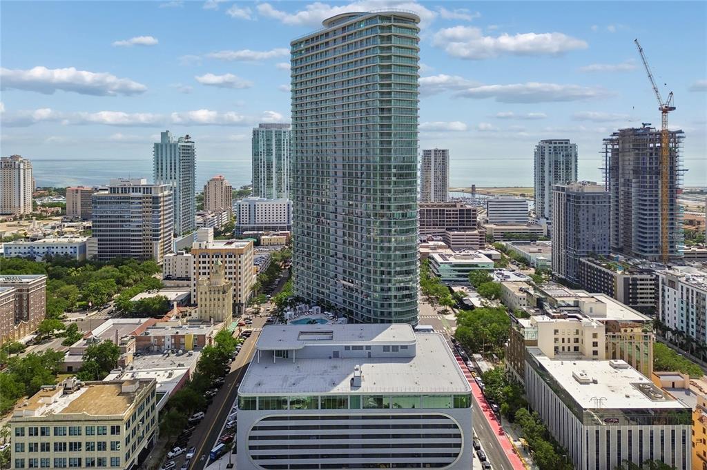 400 CENTRAL AVENUE UNIT 2505