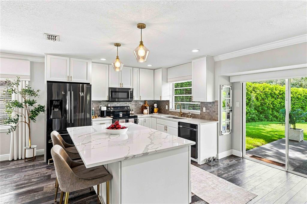 16642 VALLELY DRIVE, TAMPA, FL — photo 2 of 30