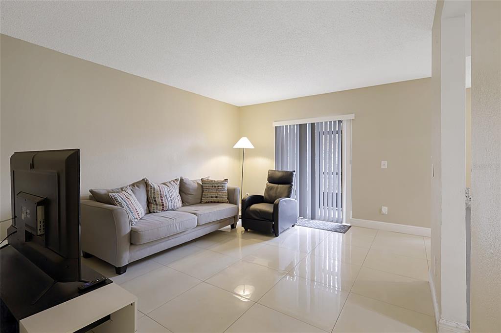 2408 BARLEY CLUB COURT UNIT 2, ORLANDO, FL — photo 4 of 27