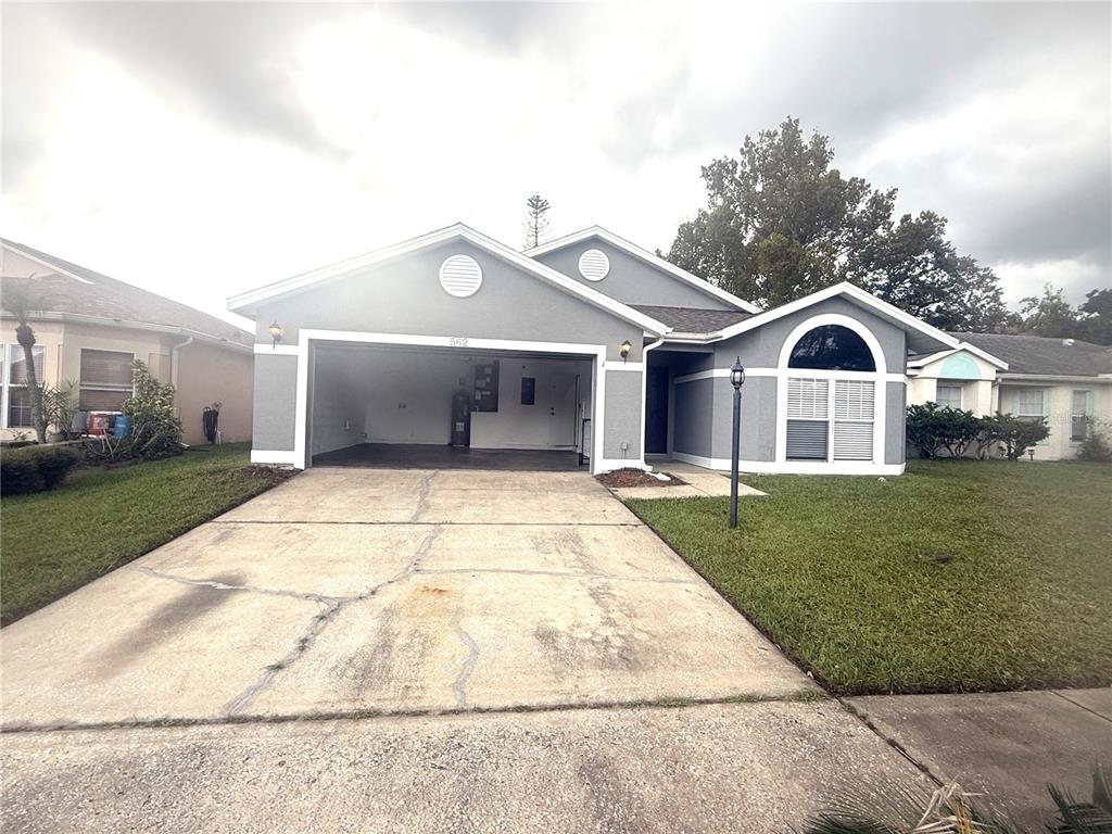 562 SHORT PINE CIRCLE