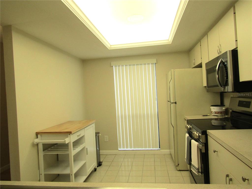 2989 TAYWOOD MEADOWS UNIT 19, SARASOTA, FL — photo 4 of 23