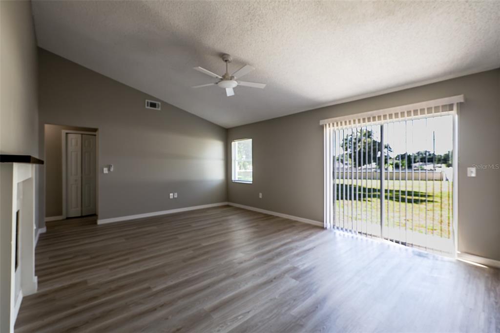 5351 ST LUCIA DRIVE, LAKELAND, FL — photo 4 of 30