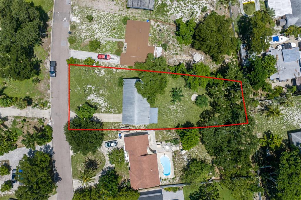 930 ALCAZAR WAY S, ST PETERSBURG, FL — photo 2 of 30