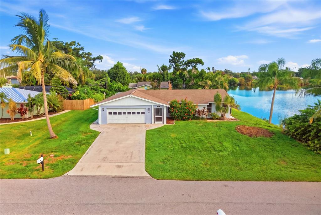 3667 CAROL LANE, SARASOTA, FL — photo 2 of 30