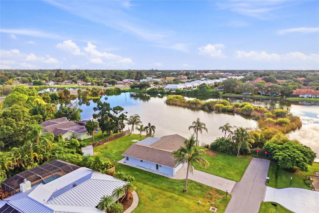 3667 CAROL LANE, SARASOTA, FL — photo 4 of 30