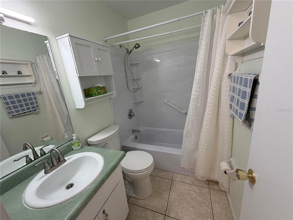 6031 ARLENE WAY, BRADENTON, FL — photo 5 of 15