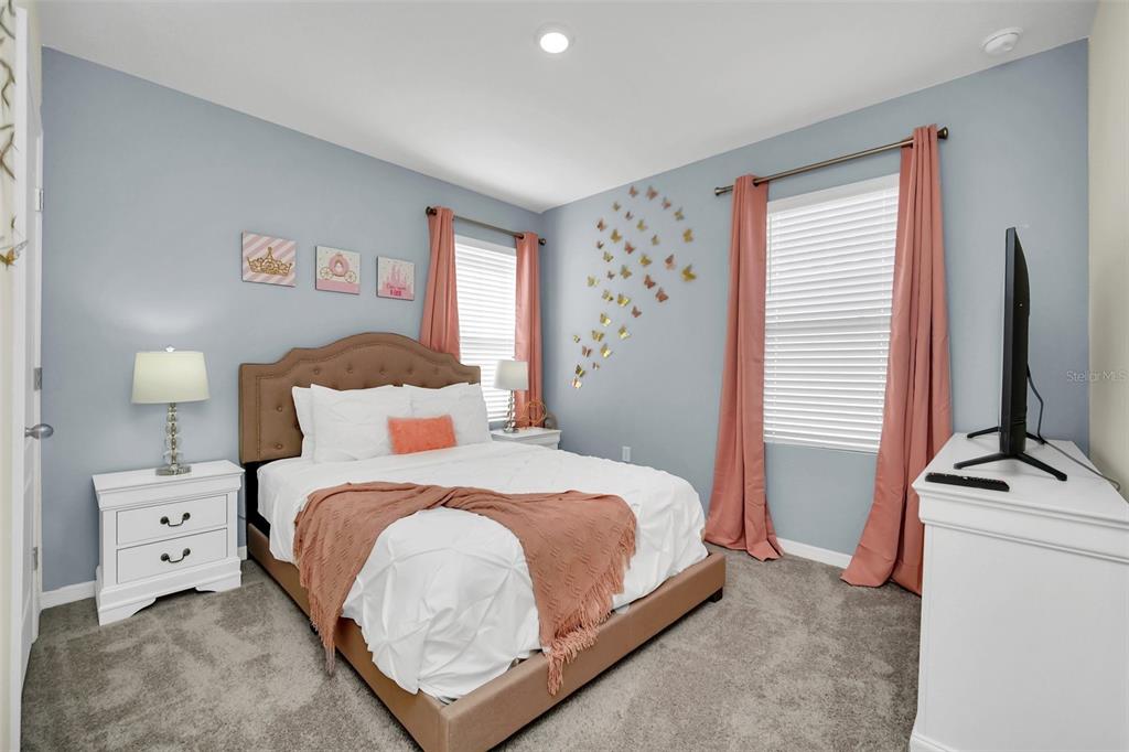 7656 OAKMOSS LOOP, DAVENPORT, FL — photo 2 of 15