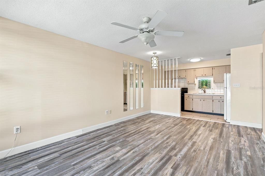 4349 TAHITIAN GARDENS CIRCLE UNIT G, HOLIDAY, FL — photo 3 of 18