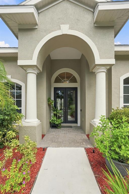 2103 BOOT LAKE CIRCLE, TAMPA, FL — photo 3 of 30