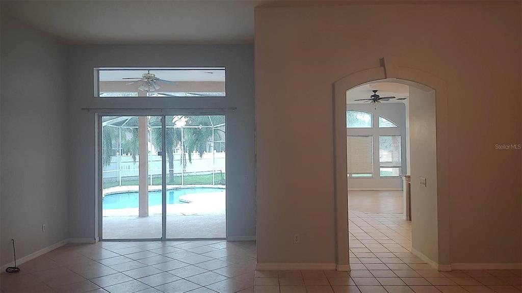 18309 EASTWYCK DRIVE, TAMPA, FL — photo 5 of 18