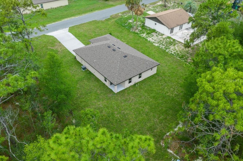 11041 SPOONBILL ROAD, WEEKI WACHEE, FL — photo 5 of 30