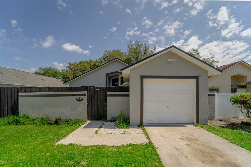 9785 PINEY POINT CIRCLE, ORLANDO, FL — photo 2 of 30