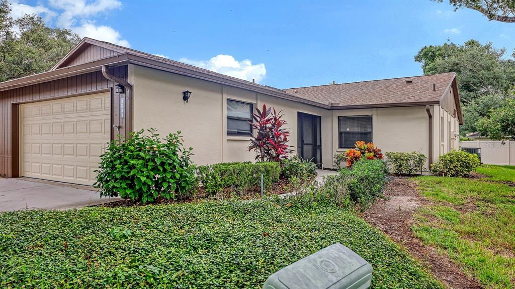 4633 OAK HILL DRIVE UNIT 13